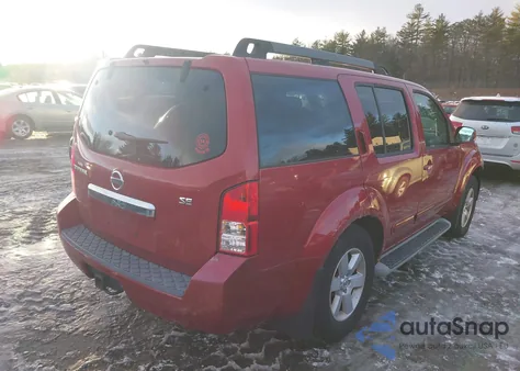 2010 Nissan Pathfinder Se z USA, uszkodzony, nr VIN 5N1AR1NB0AC610308